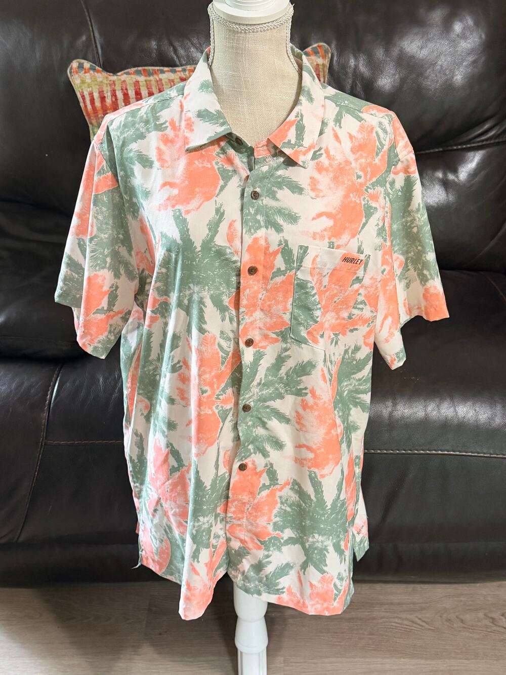Hurley Men's Seaward Hawaiian Print Button Front Shirt Size XL